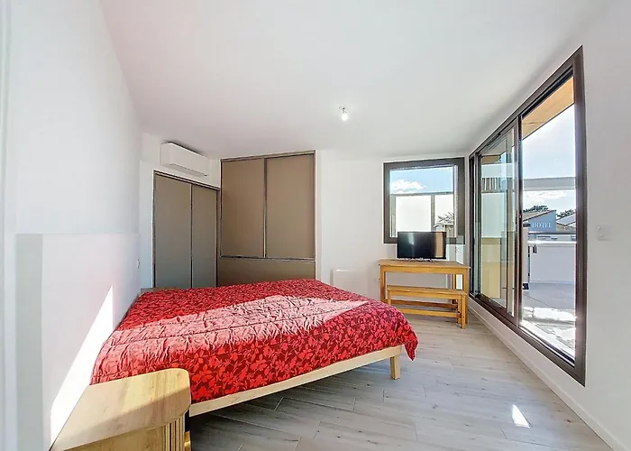 Veleda By Interhome La Palmyre